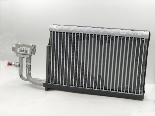 Navistar Evaporator 3670125-C91; 3670132-C1 (1801091)