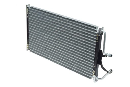 Condenser  GMC Chevy Truck 96-2000 w/5.7 (1701070)